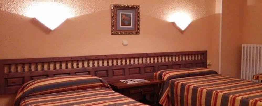 Hotel Montes Blancos Ezcaray Dış mekan fotoğraf